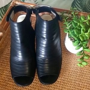 Black peek a boo toe heels